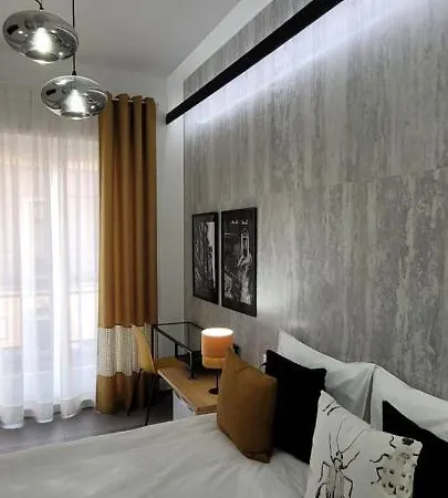 Affittacamere La Dimora Di Proserpina 3*